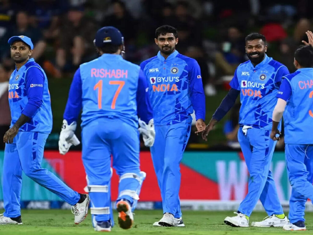 IND vs NZ 2nd T20, IND vs NZ 2nd T20: ભારતે કિવી ટીમને 65 રનથી હરાવ્યું, દીપક હુડ્ડાએ લીધી 4 વિકેટ - india beat new zealand in 2nd t20 suryakumar yadav century deepak hooda 4 wickets