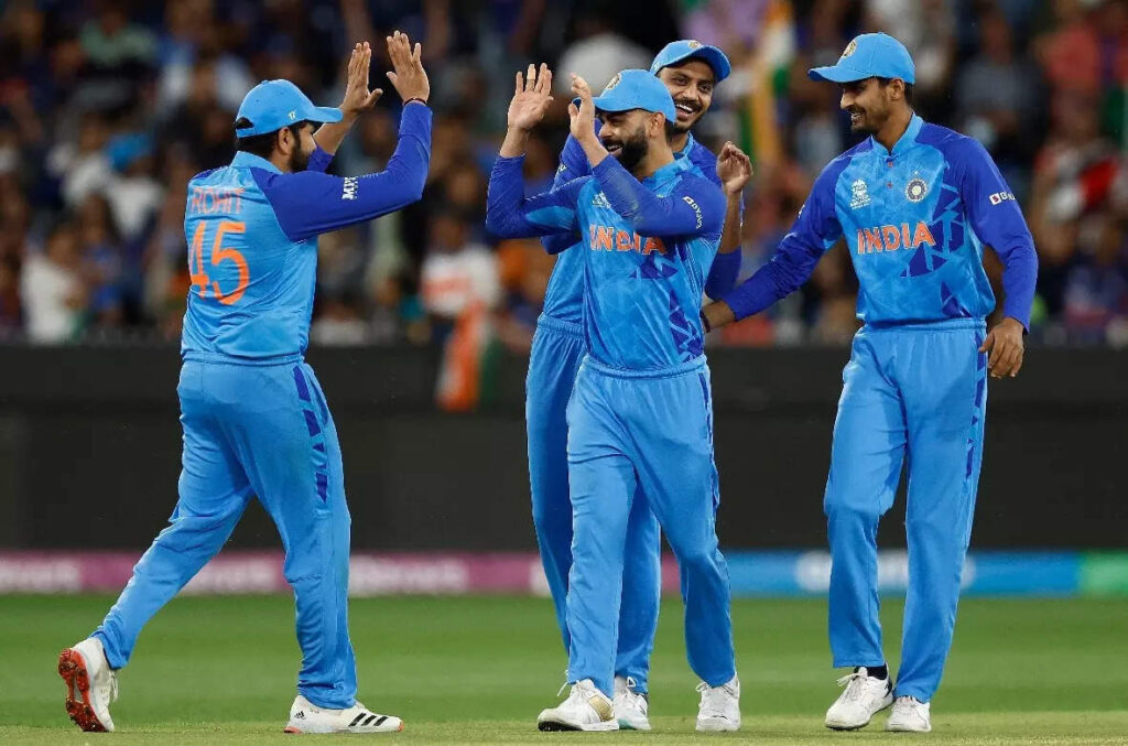 ind vs zim, T20 World Cup: INDએ ZIMને 71 રનથી હરાવ્યું, સેમીફાઈનલમાં ENG સામે ટકરાશે! - t20 world cup 2022 india beat zimbabwe in super 12 last match