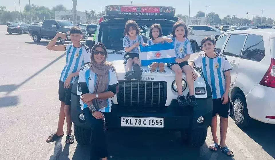 lionel messi, મેસ્સીની દિવાની! પાંચ બાળકોની માતા ફૂટબોલ વર્લ્ડ કપ જોવા SUV લઈને કેરળથી કતાર પહોંચી - mother of five from kerala solo trip to watch lionel messi at fifa world cup in qatar