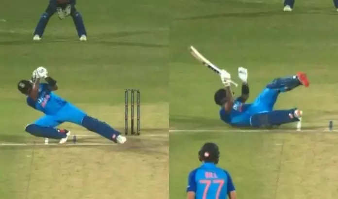 suryakumar yadav, પલટી મારીને ફટકારી સિક્સર, બહાર કૂદીને ચોગ્ગોઃ ડિવિલિયર્સનો પણ ગુરૂ છે આપણો સૂર્યા - india vs sri lanka 3rd t20 rajkot suryakumar yadav 360 degree batting and century