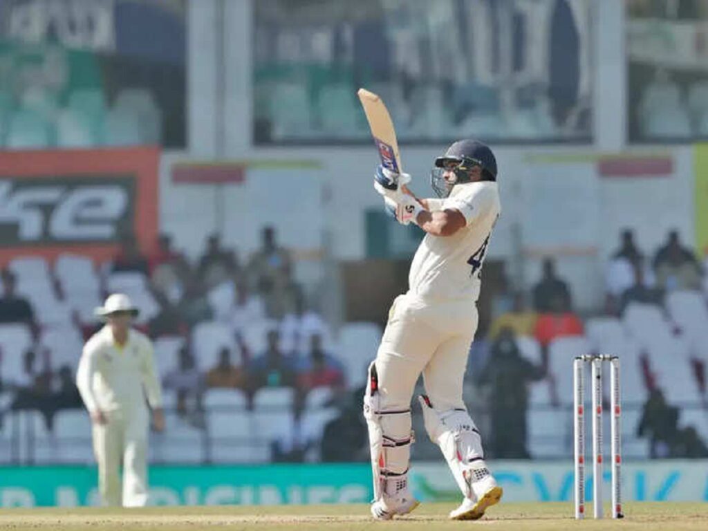 IND vs AUS: Rohit Sharmaએ સદી ફટકારીને રચ્યો ઈતિહાસ, એવું કારનામુ કર્યુ કે જે ઘોની-કોહલી પણ નથી કરી શક્યા - india vs australia test match rohit sharma century first indian captain to score 100 in all formate