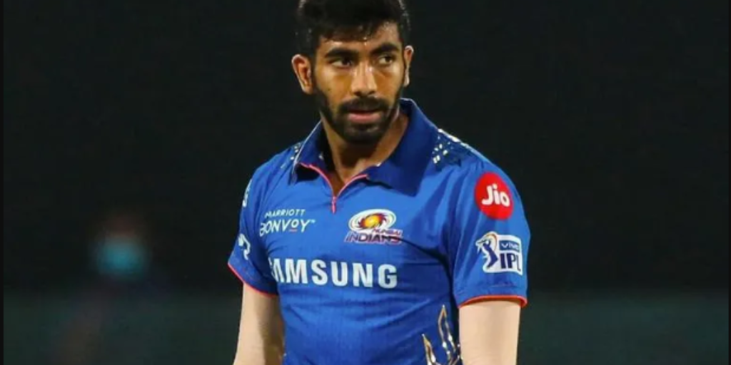 Jasprit Bumrah, IPL 2023 પહેલા વધ્યું Mumbai Indiansનું ટેન્શન, ઈજાના કારણે Jasprit Bumrah થઈ શકે છે બહાર - ipl 2023 jasprit bumrah likely to miss from mumbai indian for his injury
