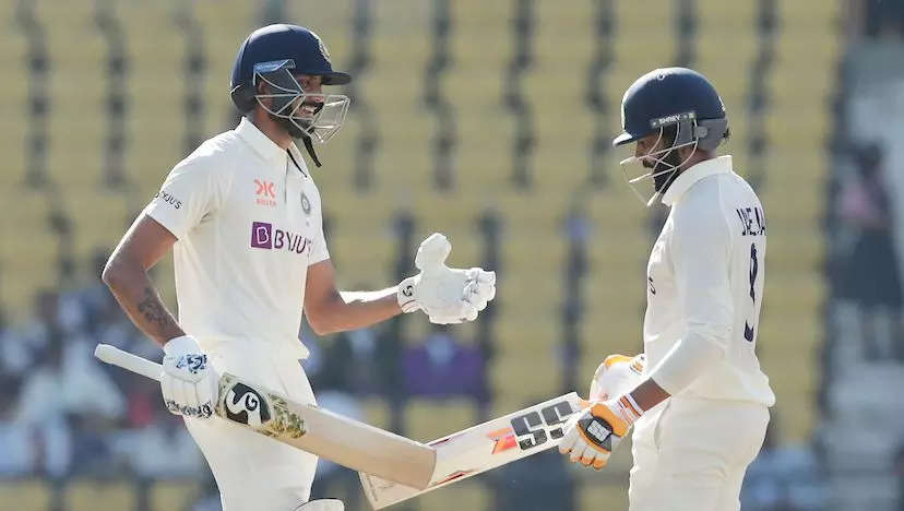 rohit sharma century, IND vs AUS પ્રથમ ટેસ્ટઃ રોહિતની સદી બાદ જાડેજા-અક્ષરની અડધી સદી, ભારત મજબૂત સ્થિતિમાં - india vs australia 1st test 2023 jadeja and axar hit fifties after rohit century to help india dominate