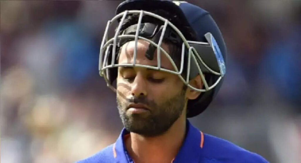 Suryakumar Yadav Golden Duck, Suryakumar Yadav Golden Duck: ઓસ્ટ્રેલિયા સામે સતત બીજી મેચમાં ગોલ્ડન ડક, સૂર્યાએ નોંધાવ્યો શરમજનક રેકોર્ડ - suryakumar yadav second time gets out for golden duck in a row against australia