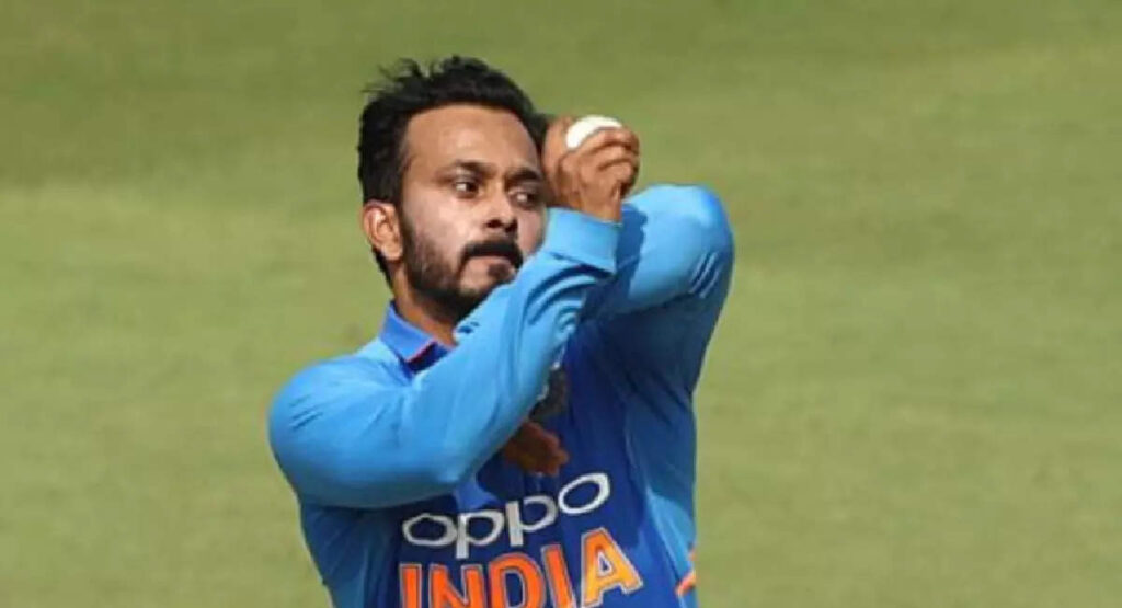 kedar jadhav father missing, ભારતીય ક્રિકેટર કેદાર જાધવના પિતા ગુમ, કોઈને જણાવ્યા વિના ઘરેથી ચાલ્યા ગયા - cricketer kedar jadhav father goes missing from pune