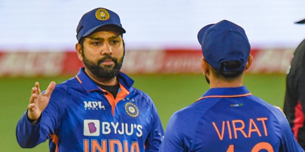 rohit sharma, IND vs AUS: શરમજનક હાર બાદ નિરાશ થયો કેપ્ટન Rohit Sharma, ઓસ્ટ્રેલિયાના બોલર Mitchell Starcના કર્યા વખાણ - ind vs aus rohit sharma blames whom for defeat in 2nd odi