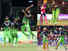 ravichandran ashwin, IPL 2023 RR vs RCB: પિતા આઉટ થતા જ ધ્રુસકે-ધ્રુસકે રડી પડી અશ્વિનની દીકરી, રાજસ્થાનની હારથી દિલ તૂટી ગયું - ravichandran ashwin daughter breaks down after her father got out in rr vs rcb match in ipl