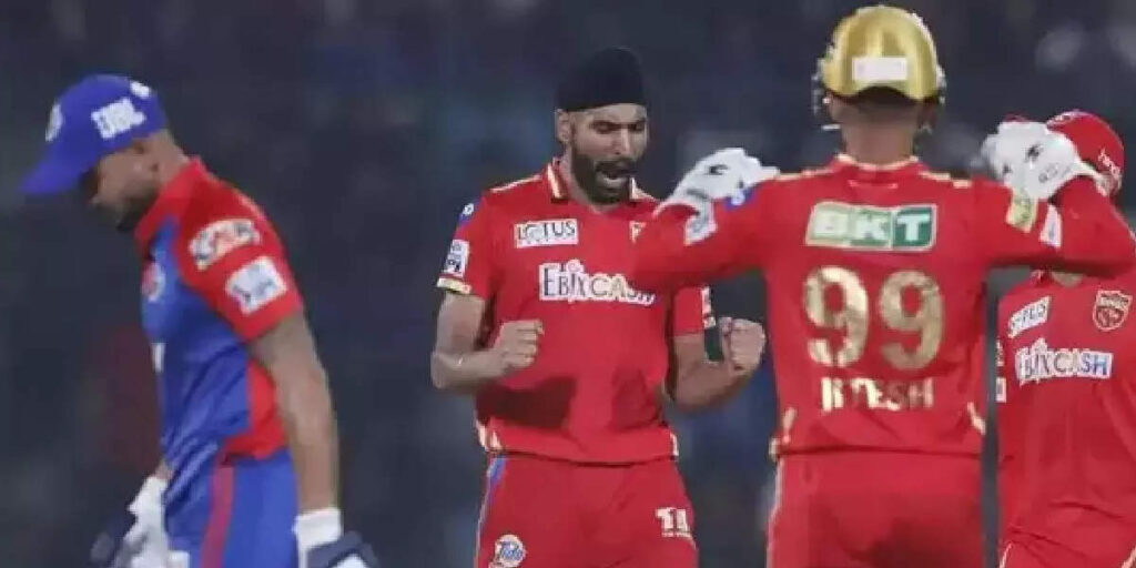 ipl live updates, વોર્નર આક્રમક બેટિંગ કરી રહ્યો હતો, DCની જીત નક્કી હતી; પછી જે થયું એ પંજાબ માટે સપના સમાન રહ્યું - with warner batting aggressively dcs win was certain what happened next was a dream come true for punjab