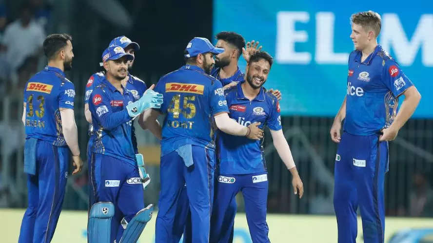 mi vs lsg eliminator, IPL 2023: લખનૌ સુપર જાયન્ટ્સ આઉટ, આકાશ માધવાલે મુંબઈને બીજી ક્વોલિફાયરમાં પહોંચાડ્યું - ipl 2023 akash madhwals stunning performence sends mumbai indians to second qualifier