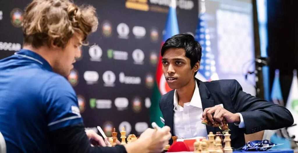 Praggnanandhaa Vs Megnus Carlsen Final,ચેસ વર્લ્ડ કપ: મેગ્નસ કાર્લસન બન્યો ચેમ્પિયન, પ્રજ્ઞાનંદાએ હારીને પણ ઈતિહાસ રચ્યો - chess world cup final 2023 praggnanandhaa finishes runner up carlsen takes title